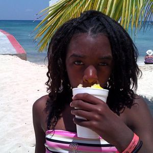 Meet your Posher, Taylor